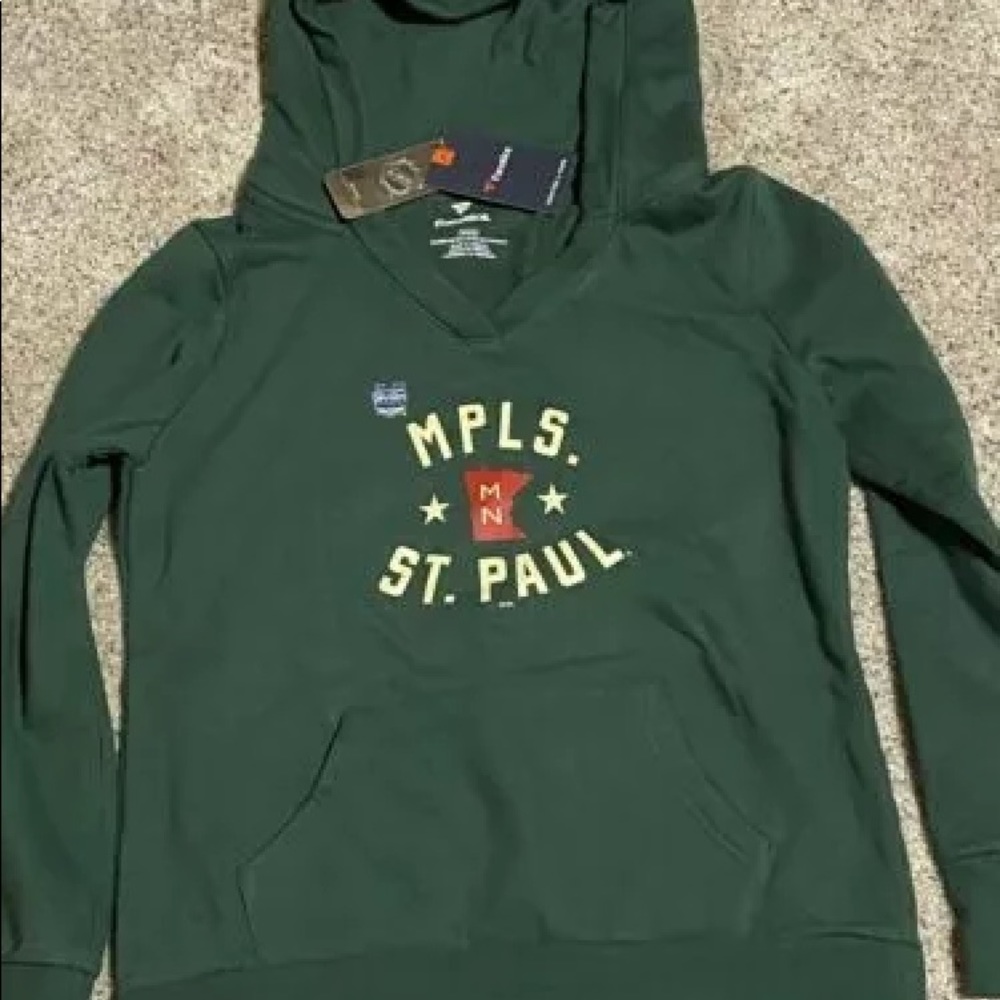 Women's Fanatics Hoodie Minnesota Wild 2022 Winter Classic NHL state of Hockey